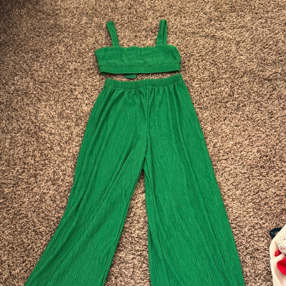 SHEIN Green Jumpsuit